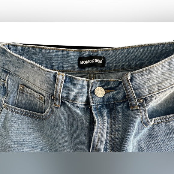 Momokrom Size 8 ankle cropped Ripped Jeans - Picture 2 of 5